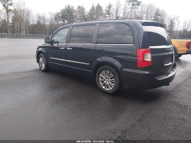Продажа на аукционе авто 2015 Chrysler Town & Country Touring-l, vin: 2C4RC1CG5FR741837, номер лота: 44748766