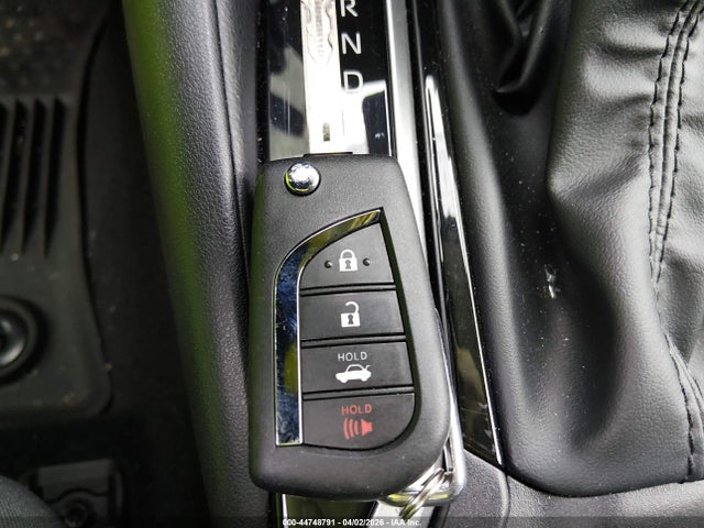 44748791 :رقم المزاد ، JTDBCMFE2SJ044038 vin ، 2025 Toyota Corolla Hybrid Le مزاد بيع
