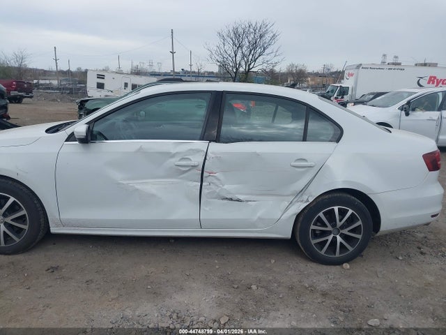 Aukcja sprzedaży 2017 Volkswagen Jetta 1.4t Se, vin: 3VWDB7AJ5HM400024, numer aukcji: 44748799