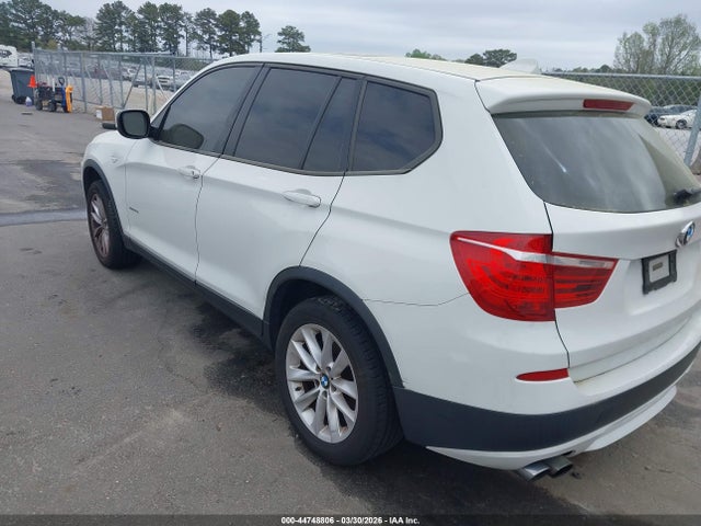 2014 BMW X3 5UXWX9C59E0D23599 Photo 2