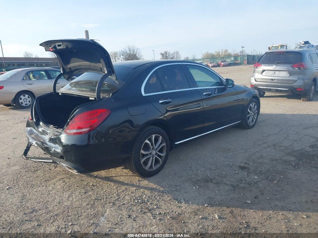 55SWF4KB1HU183774 Mercedes-Benz C 300 4matic