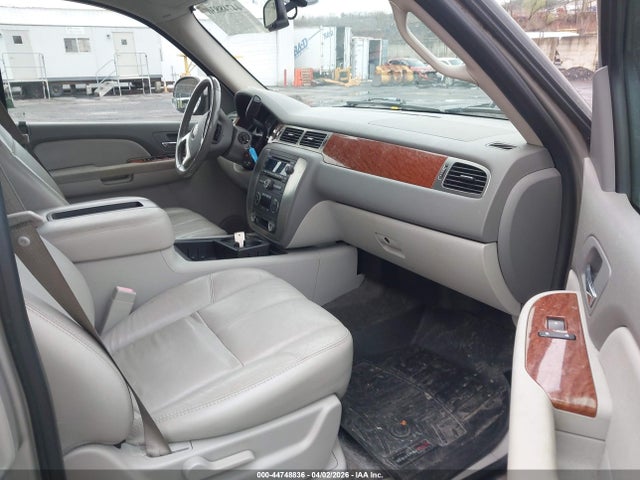 44748836 :رقم المزاد ، 1GKFK130X7J268410 vin ، 2007 Gmc Yukon Slt مزاد بيع