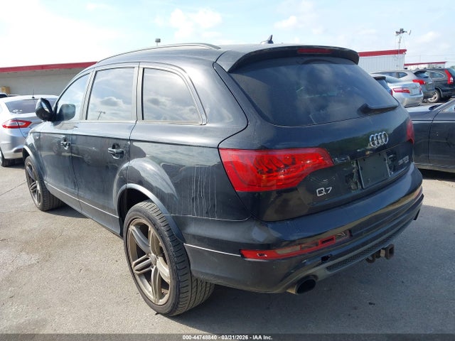 2014 AUDI Q7 WA1DGAFE3ED006939 Photo 2