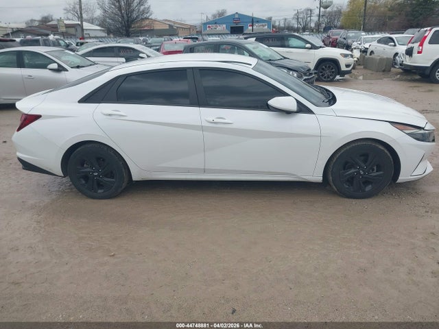 2022 Hyundai Elantra Sel მანქანა იყიდება აუქციონზე, vin: 5NPLM4AG5NH055056, აუქციონის ნომერი: 44748881