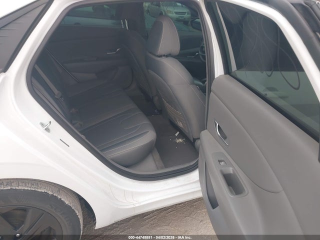 2022 Hyundai Elantra Sel მანქანა იყიდება აუქციონზე, vin: 5NPLM4AG5NH055056, აუქციონის ნომერი: 44748881