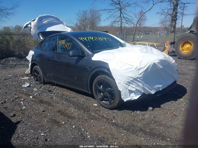 2026 Tesla Model Y Premium Rear-wheel Drive/standard Rear-wheel Drive მანქანა იყიდება აუქციონზე, vin: 7SAYGDED7TF376351, აუქციონის ნომერი: 44748897