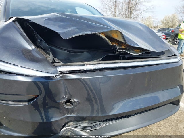 2026 Tesla Model Y Premium Rear-wheel Drive/standard Rear-wheel Drive მანქანა იყიდება აუქციონზე, vin: 7SAYGDED7TF376351, აუქციონის ნომერი: 44748897