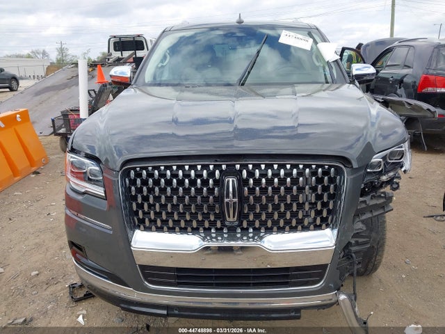 5LMJJ3TT1NEL15188 Lincoln Navigator Black Label L