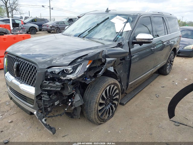5LMJJ3TT1NEL15188 Lincoln Navigator Black Label L