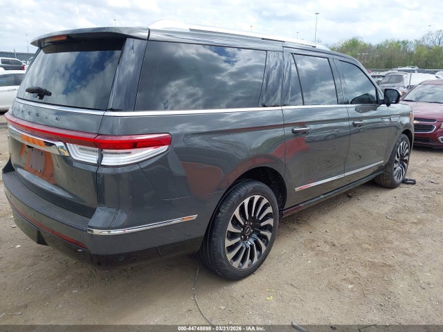 5LMJJ3TT1NEL15188 Lincoln Navigator Black Label L