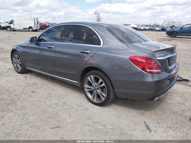 Aukcja sprzedaży 2018 Mercedes-benz C 300 4matic, vin: 55SWF4KB6JU263898, numer aukcji: 44748904