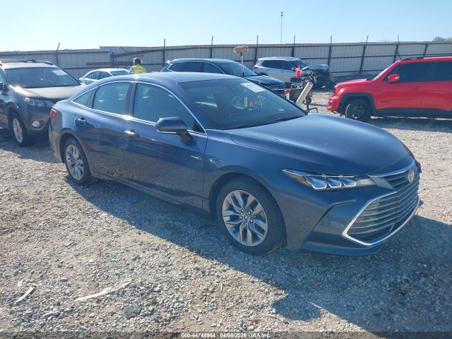 Toyota Avalon Xle Hybrid 2021 4T1AA1AB1MU004303 головне зображення