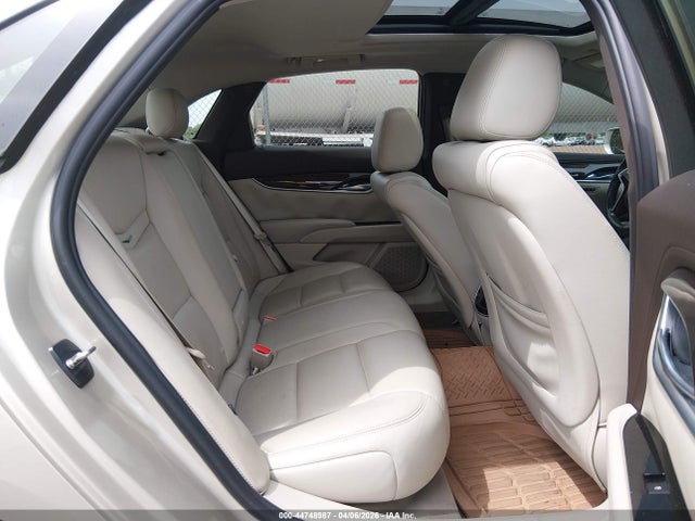 Продажа на аукционе авто 2015 Cadillac Xts Luxury, vin: 2G61M5S32F9196571, номер лота: 44748987