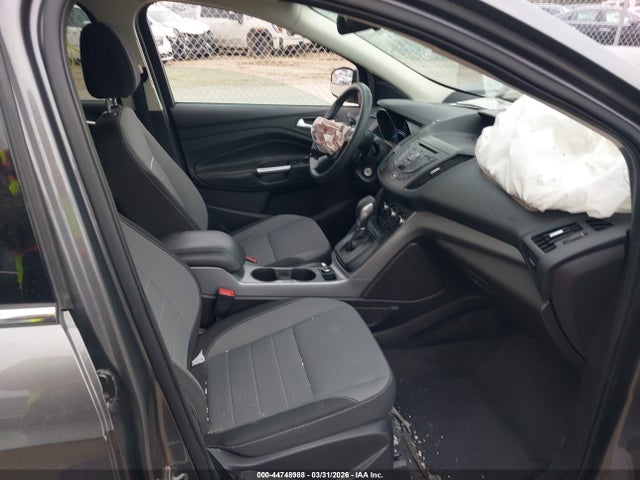 1FMCU9GXXEUE05402 Ford ESCAPE SE