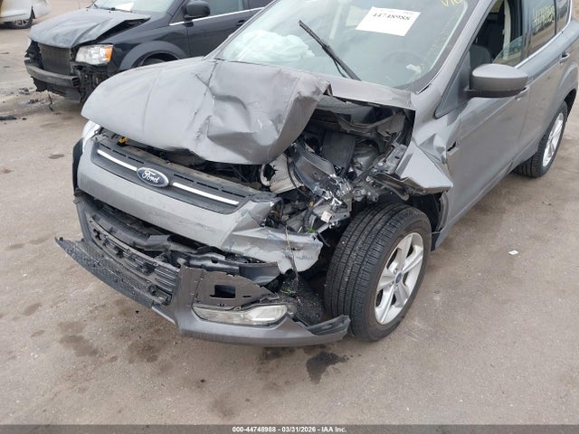 1FMCU9GXXEUE05402 Ford ESCAPE SE