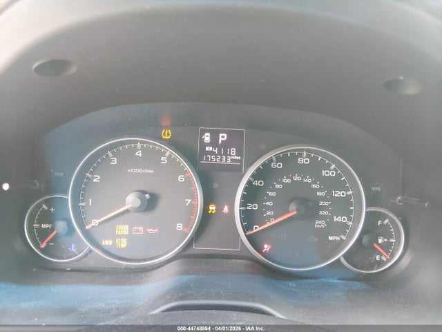 2014 Subaru Outback 2.5i Premium მანქანა იყიდება აუქციონზე, vin: 4S4BRBCC6E3293999, აუქციონის ნომერი: 44748994