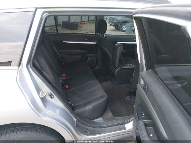 2014 Subaru Outback 2.5i Premium მანქანა იყიდება აუქციონზე, vin: 4S4BRBCC6E3293999, აუქციონის ნომერი: 44748994