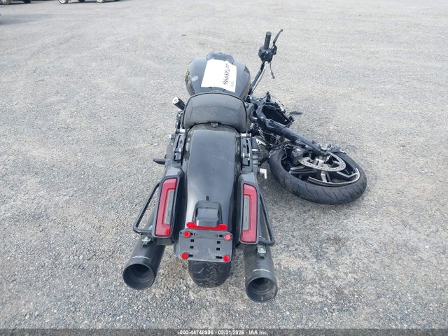 Harley-Davidson FLHX 2025 1HD1KB714SB623992 Image 6
