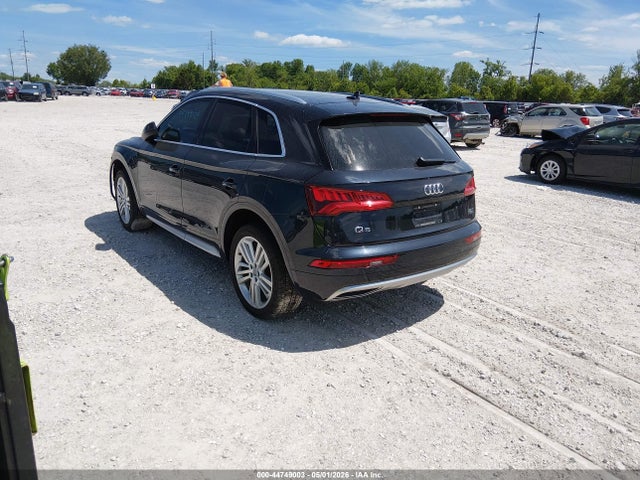 44749003 :رقم المزاد ، WA1BNAFY5J2021889 vin ، 2018 Audi Q5 2.0t Premium مزاد بيع