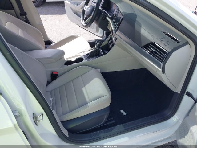 44749035 :رقم المزاد ، 3VW7M7BU8RM054942 vin ، 2024 Volkswagen Jetta 1.5t Se مزاد بيع