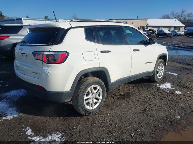 2018 JEEP COMPASS 3C4NJDAB7JT392280 Photo 3