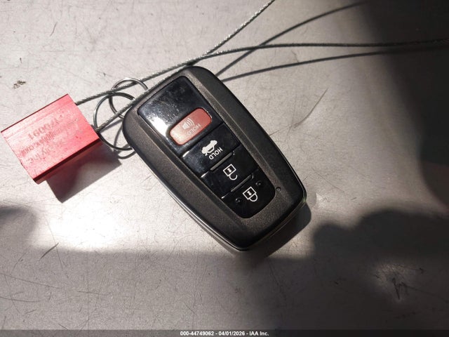 JTDKBRFU9G3527268 Toyota Prius Two