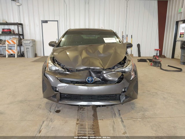 JTDKBRFU9G3527268 Toyota Prius Two