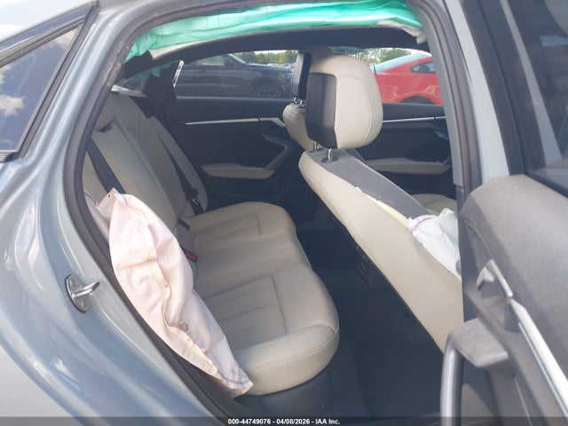 2025 Audi A3 Premium Plus 40 Tfsi Quattro S Tronic მანქანა იყიდება აუქციონზე, vin: WAUHUDGY3SA083220, აუქციონის ნომერი: 44749076