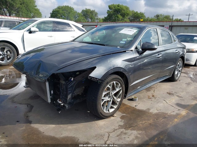 2020 Hyundai Sonata Sel მანქანა იყიდება აუქციონზე, vin: 5NPEF4JA2LH002410, აუქციონის ნომერი: 44749078