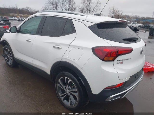 44749086 :رقم المزاد ، KL4MMFSL8MB071189 vin ، 2021 Buick Encore Gx Fwd Essence مزاد بيع