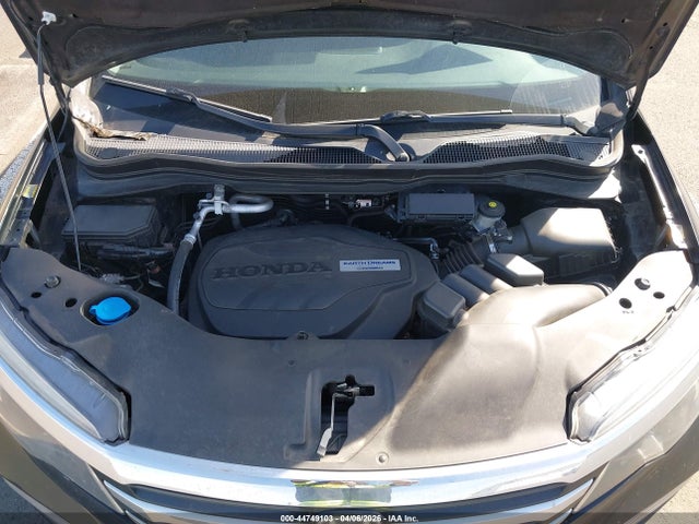 5FNYF6H9XHB056547 Honda Pilot Touring
