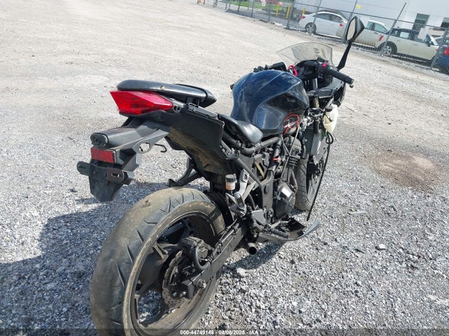 44749148 :رقم المزاد ، JKAEX8B18EDA05983 vin ، 2014 Kawasaki Ex300 B مزاد بيع