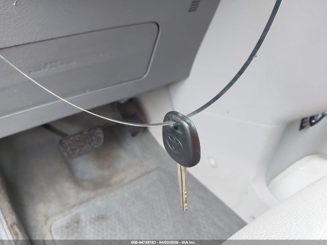 2014 Toyota Sienna Xle V6 8 Passenger მანქანა იყიდება აუქციონზე, vin: 5TDYK3DC0ES446513, აუქციონის ნომერი: 44749183