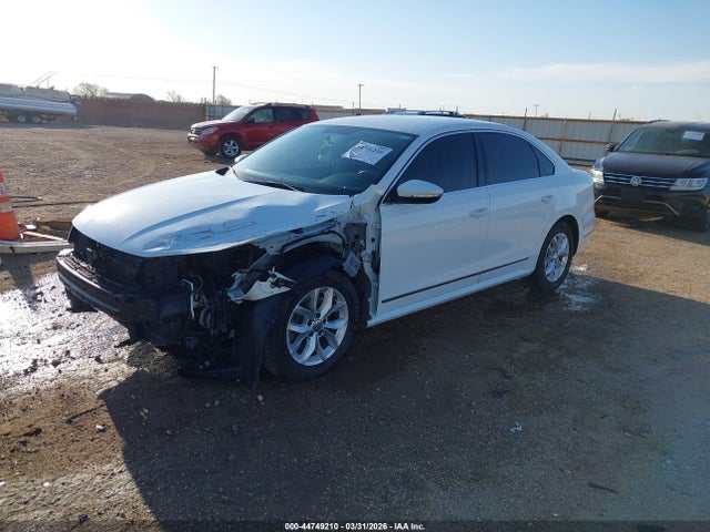 1VWAT7A34HC064577 Volkswagen Passat 1.8t S