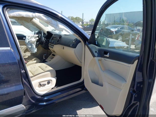 44749216 :رقم المزاد ، WVGAV3AX2DW595810 vin ، 2013 Volkswagen Tiguan Sel مزاد بيع