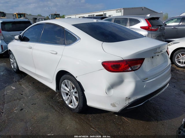 44749234 :رقم المزاد ، 1C3CCCAB9FN684777 vin ، 2015 Chrysler 200 Limited مزاد بيع