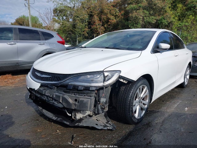 44749234 :رقم المزاد ، 1C3CCCAB9FN684777 vin ، 2015 Chrysler 200 Limited مزاد بيع
