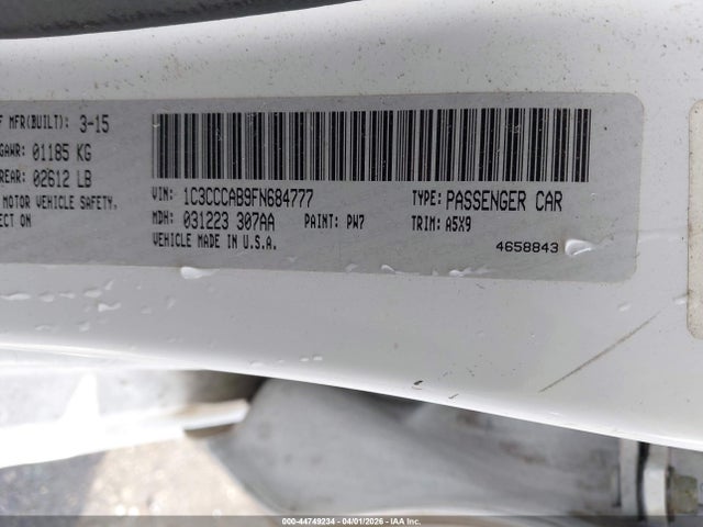 44749234 :رقم المزاد ، 1C3CCCAB9FN684777 vin ، 2015 Chrysler 200 Limited مزاد بيع