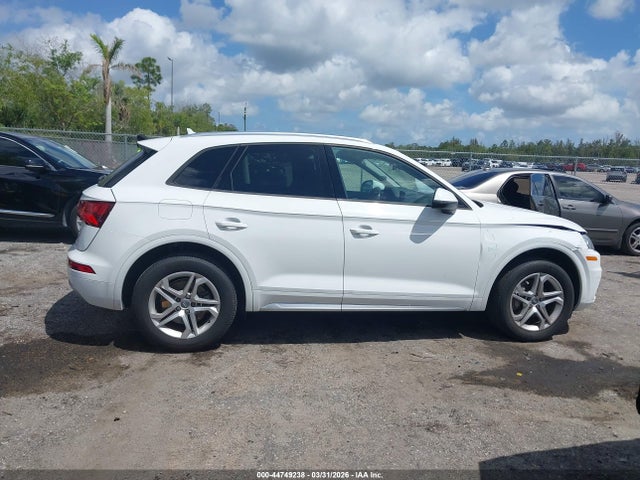 44749238 :رقم المزاد ، WA1ANAFY6J2009780 vin ، 2018 Audi Q5 2.0t Premium/2.0t Tech Premium مزاد بيع