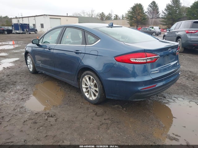 2019 FORD FUSION HYBRID 3FA6P0LUXKR211610 Photo 2