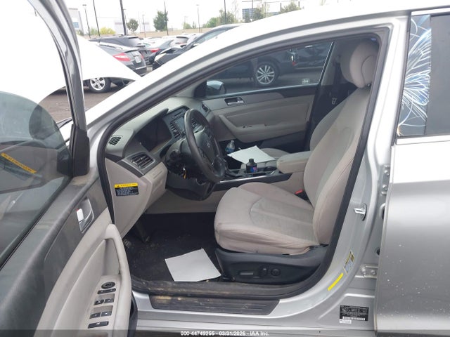 5NPE24AFXFH180772 Hyundai SONATA SE