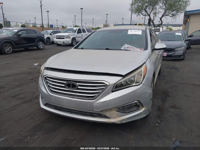 5NPE24AFXFH180772 Hyundai SONATA SE