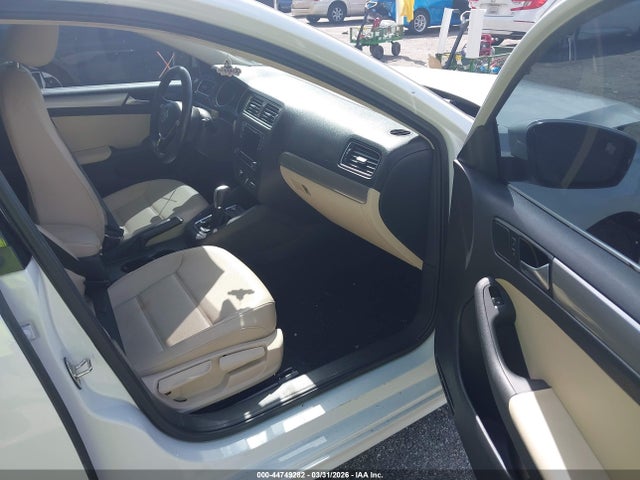 Продаж на аукціоні авто 2017 Volkswagen Jetta 1.4t Se, vin: 3VWDB7AJ5HM236726, номер лоту: 44749282