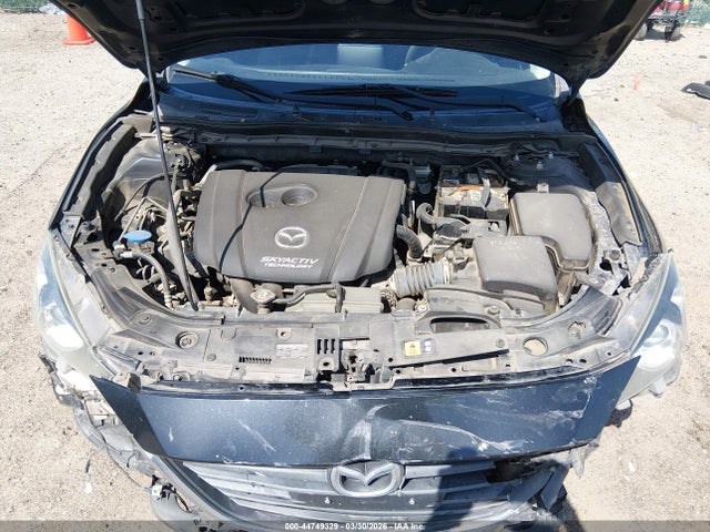 3MZBM1U79FM189745 Mazda Mazda3 I Sport