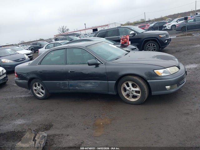 Продажа на аукционе авто 2000 Lexus Es 300, vin: JT8BF28G4Y0273974, номер лота: 44749331