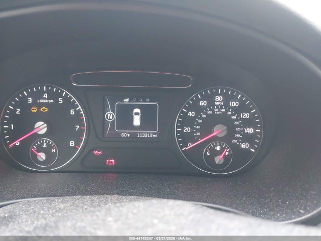 5XYPGDA32JG427041 KIA Sorento 2.4l Lx