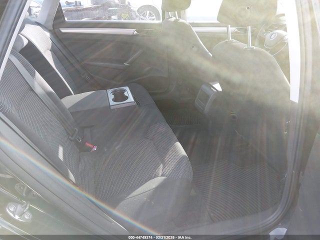 2017 VOLKSWAGEN PASSAT 1VWAT7A37HC034442 Photo 7