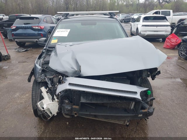 44749375 :رقم المزاد ، KM8K22AAXJU142786 vin ، 2018 Hyundai Kona Sel مزاد بيع
