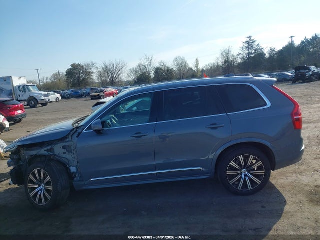 2023 Volvo Xc90 B6 Plus 7-seater მანქანა იყიდება აუქციონზე, vin: YV4062PN5P1951792, აუქციონის ნომერი: 44749383