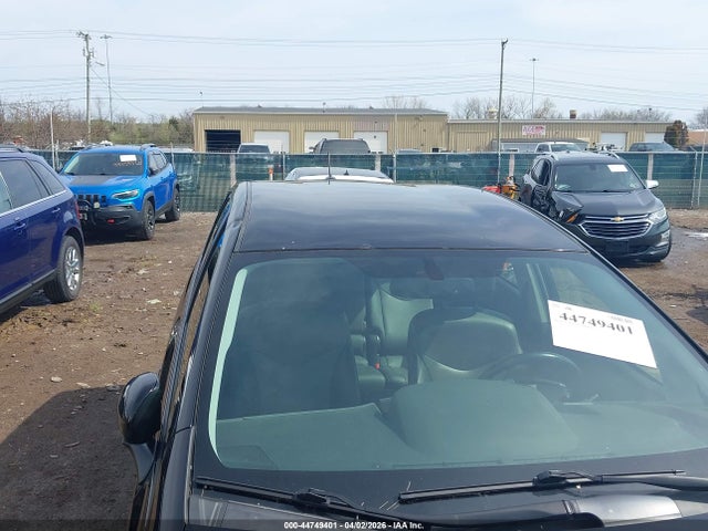 2014 TOYOTA PRIUS V JTDZN3EU3E3300501 Photo 5